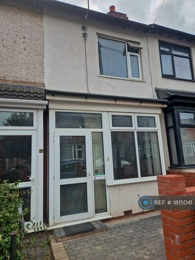 2 Bedroom Terraced House To Rent In Boscombe Road, Birmingham, B11