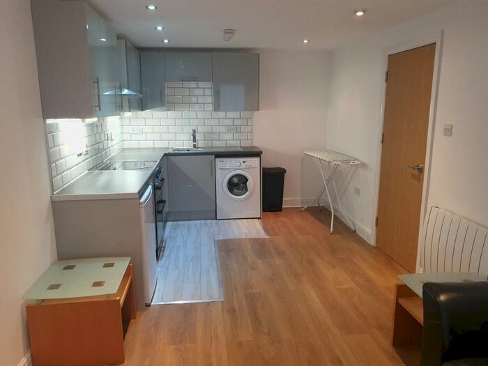 1 Bedroom Flat To Rent In Fidlas Road, Cardiff, CF14