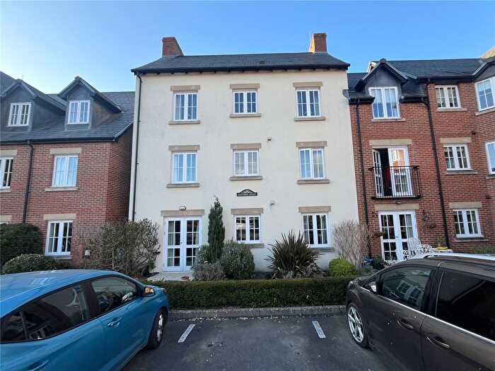 1 Bedroom Flat For Sale In Daffodil Court, Newent, Gloucestershire, GL18