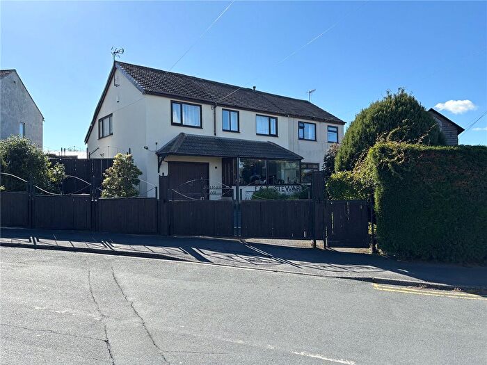 4 Bedroom Semi-Detached House For Sale In Greenside Lane, Greenside Lane, Cullingworth, Bradford, BD13