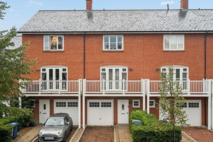 3 Bedroom Terraced House For Sale In Chequers Avenue, High Wycombe, HP11