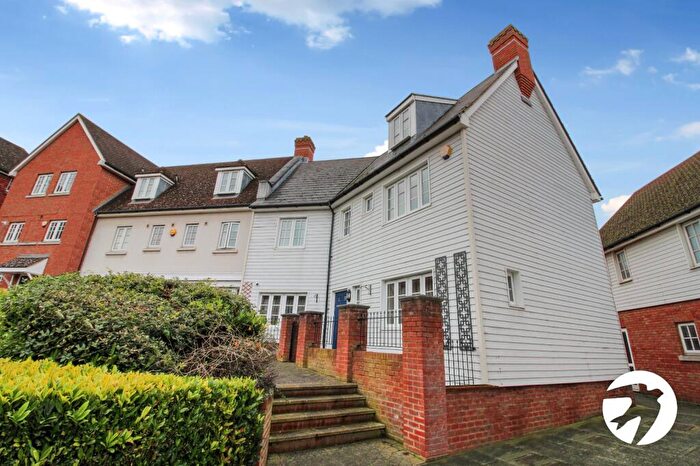 4 Bedroom End Of Terrace House To Rent In Watermans Way, Greenhithe, DA9
