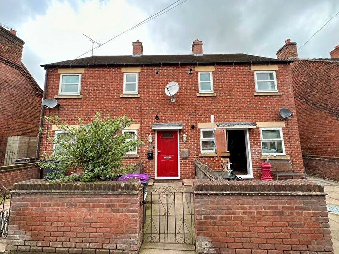 1 Bedroom Flat For Sale In Flat Shrewsbury Road, Market Drayton, Shropshire, TF9