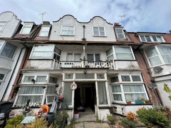 3 Bedroom Flat To Rent In Surrey Road, Margate, CT9