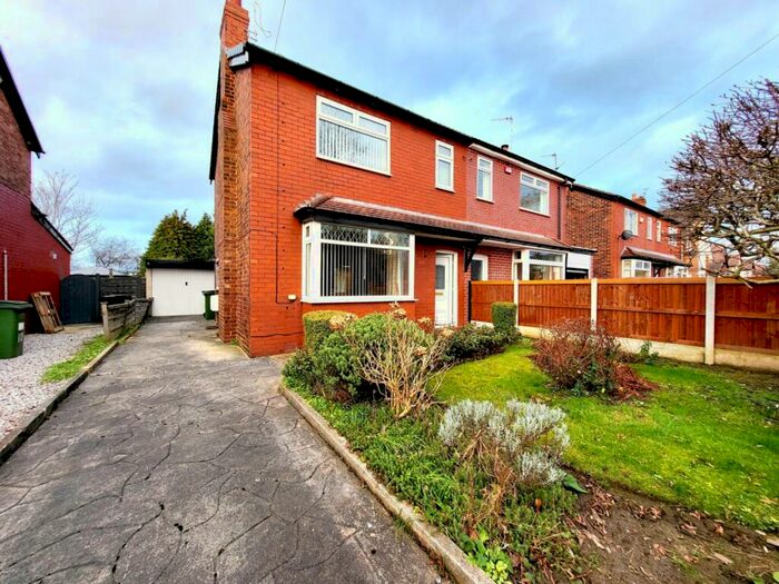 3 Bedroom Semi-Detached House To Rent In Kings Road, Hazel Grove, Stockport, SK7