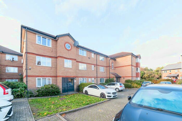 2 Bedroom Flat To Rent In Harrier Way, Beckton, London, E6