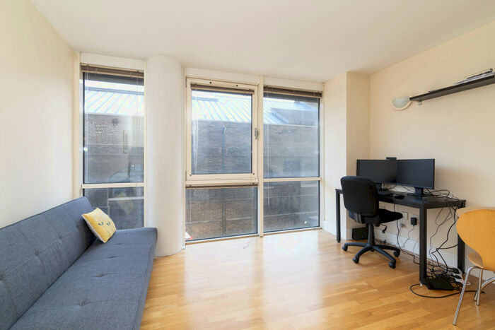 1 Bedroom Flat To Rent In Artichoke Hill, London, E1W