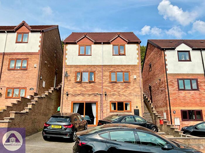 5 Bedroom Detached House For Sale In The Willows, Abertillery, NP13