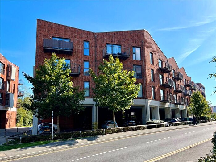 2 Bedroom Apartment For Sale In Walnut Tree Close, Guildford, Surrey, GU1