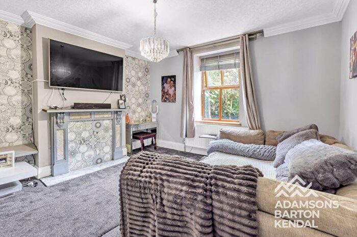 3 Bedroom End Of Terrace House For Sale In Newhey Road, Milnrow, OL16