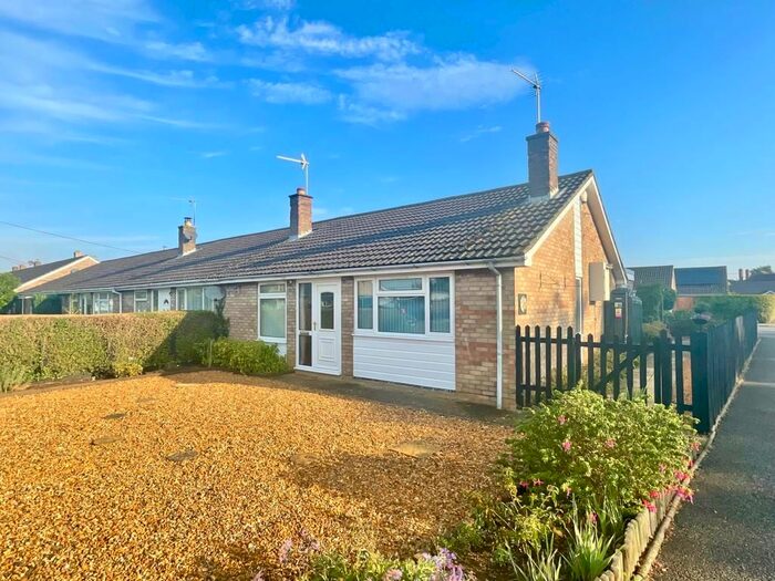 2 Bedroom Terraced Bungalow For Sale In Linden Way, Haddenham, Ely, CB6