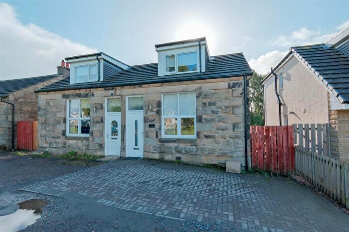 3 Bedroom Semi-Detached House For Sale In Barefield Street, Larkhall, ML9