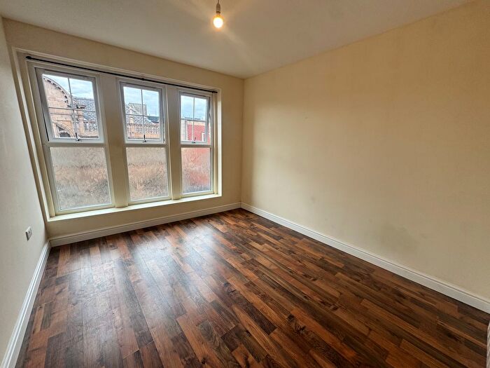 1 Bedroom Flat To Rent In Leeming Street, Mansfield, NG18