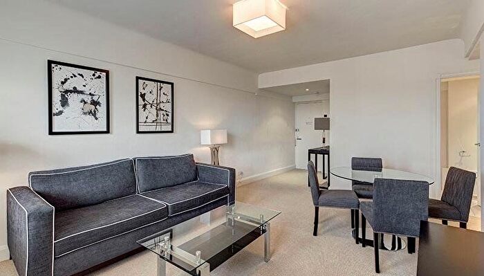 2 Bedroom Flat To Rent In Pelham Court, Fulham Road, South Kensington, London, SW3