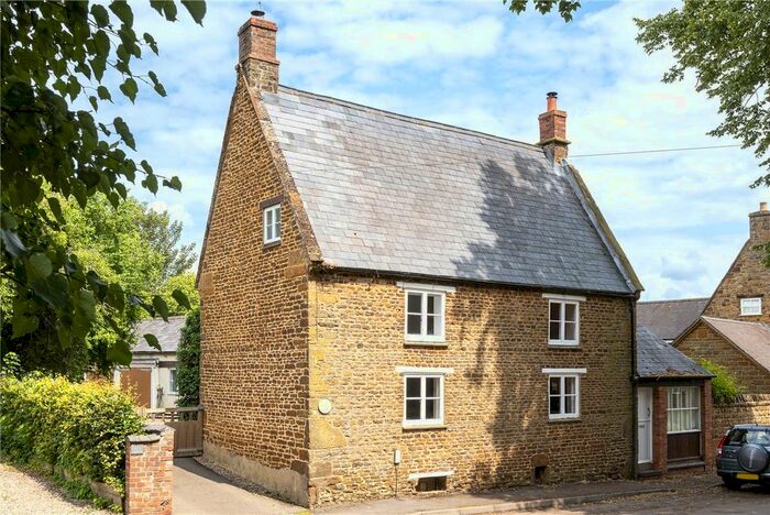 5 Bedroom Detached House For Sale In High Street, Everdon, Daventry, Northamptonshire, NN11