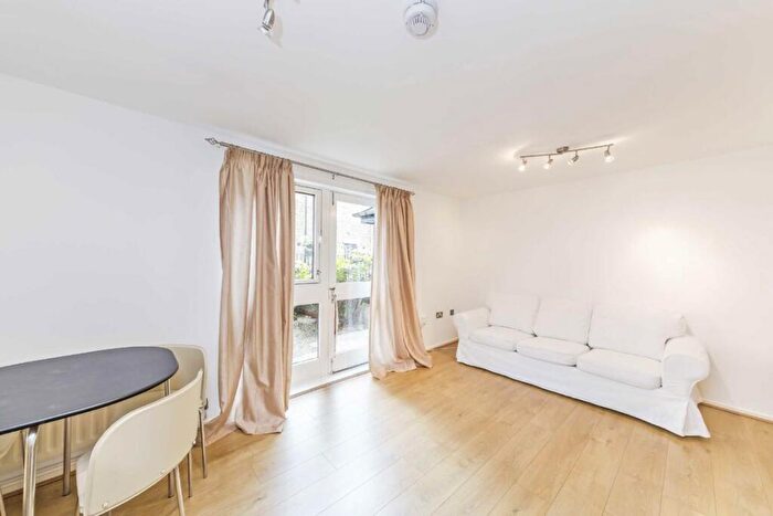 2 Bedroom Flat To Rent In Nichollsfield Walk, Caledonian Road, N7