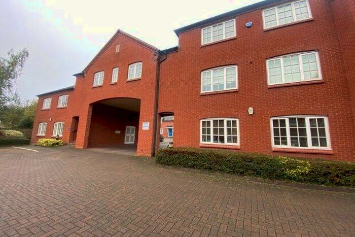 1 Bedroom Flat To Rent In Birmingham Road, Birmingham, B46