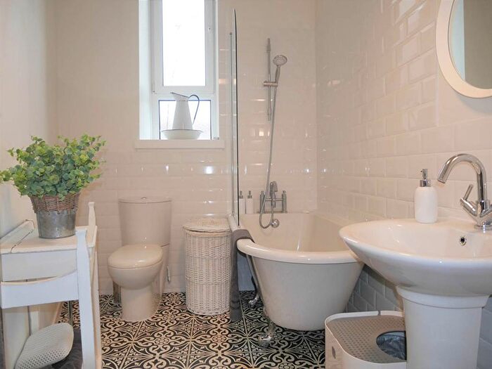 1 Bedroom Flat To Rent In London Road, Edinburgh, EH7