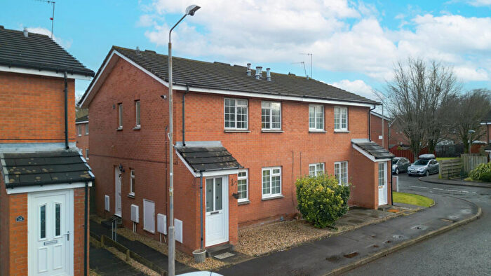 1 Bedroom Apartment To Rent In Tibbermore Road, Glasgow, G11