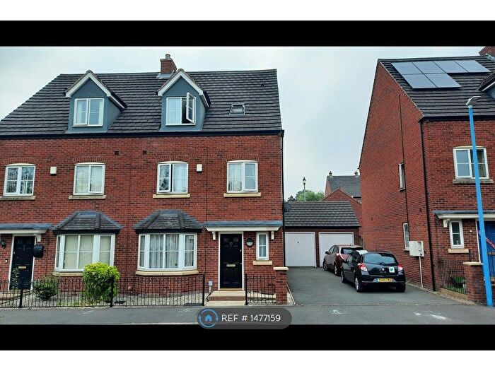 6 Bedroom Semi Detached House To Rent In Maynard Road, Birmingham, B16
