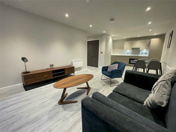 2 Bedroom Apartment To Rent In Steel House, The Metalworks, Petersfield Avenue, Slough, Berkshire, SL2