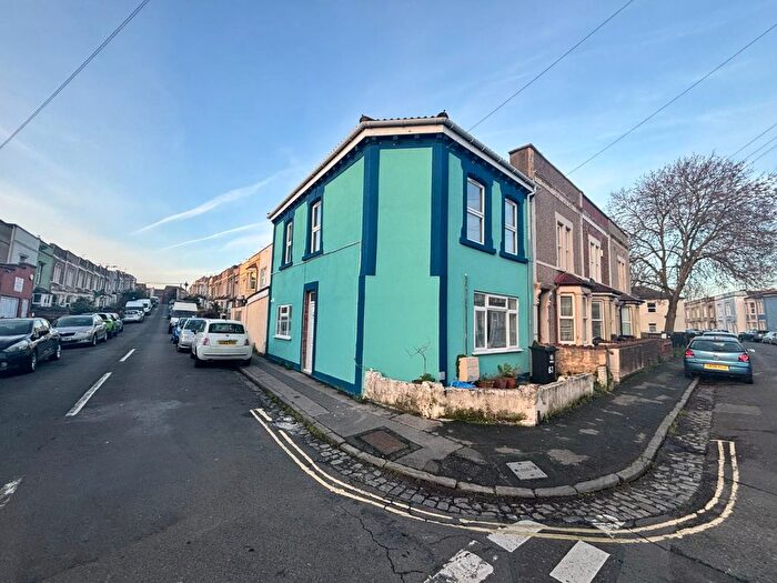 2 Bedroom Terraced House For Sale In Chaplin Road, Easton, Bristol, BS5