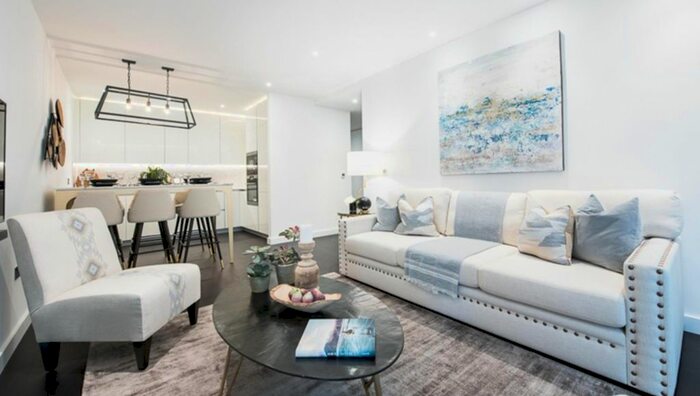 2 Bedroom Flat To Rent In The Residence, Nine Elms, SW8
