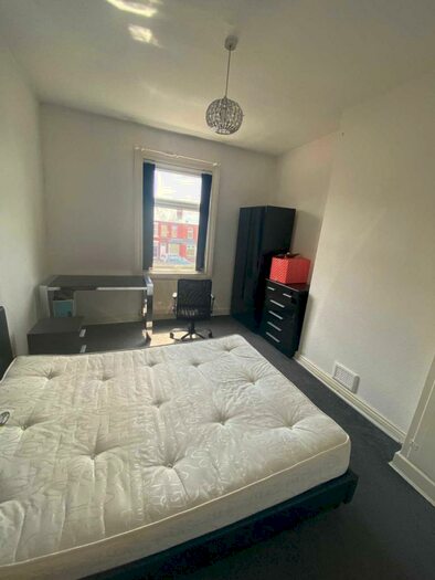 3 Bedroom Terraced House To Rent In Braemar Road, Fallowfield, M14