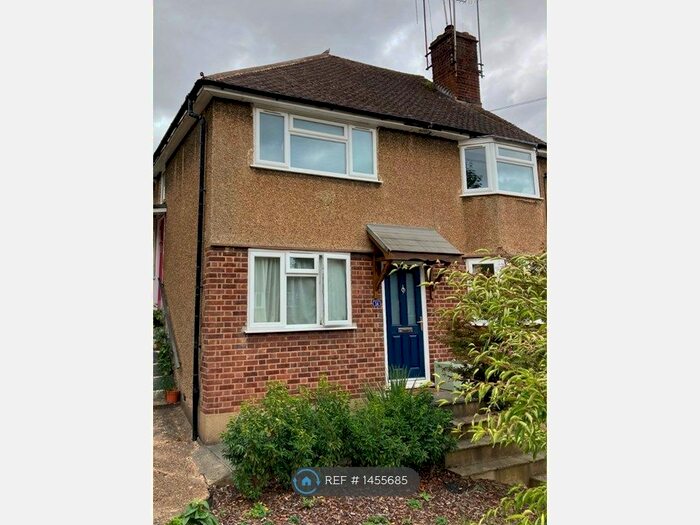 2 Bedroom Maisonette To Rent In Kenton Gardens, St. Albans, AL1
