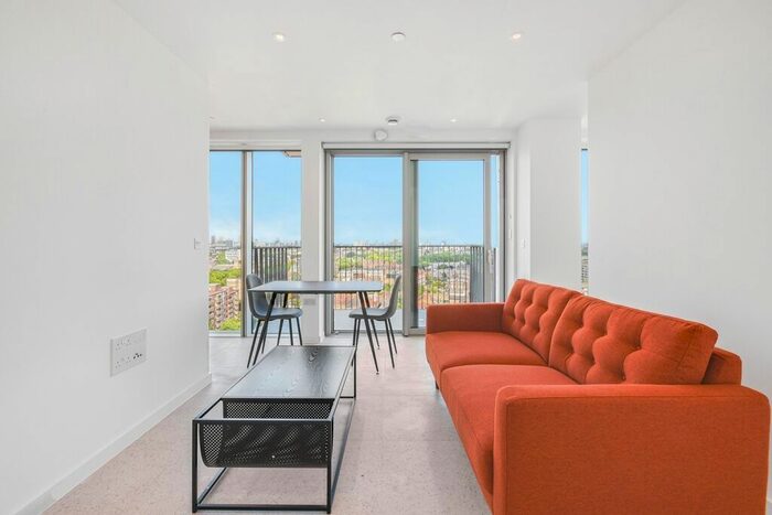 Studio To Rent In Tapestry Way, London, E1