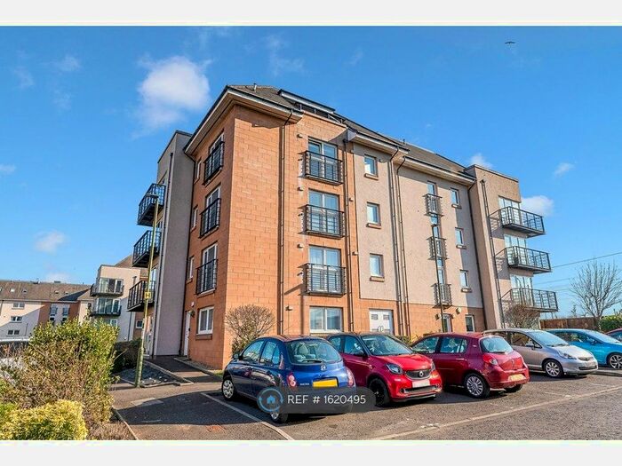 3 Bedroom Flat To Rent In Appin Place, Edinburgh, EH14