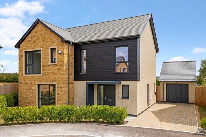 4 Bedroom Detached House For Sale In Harvester Close, Galhampton, BA22