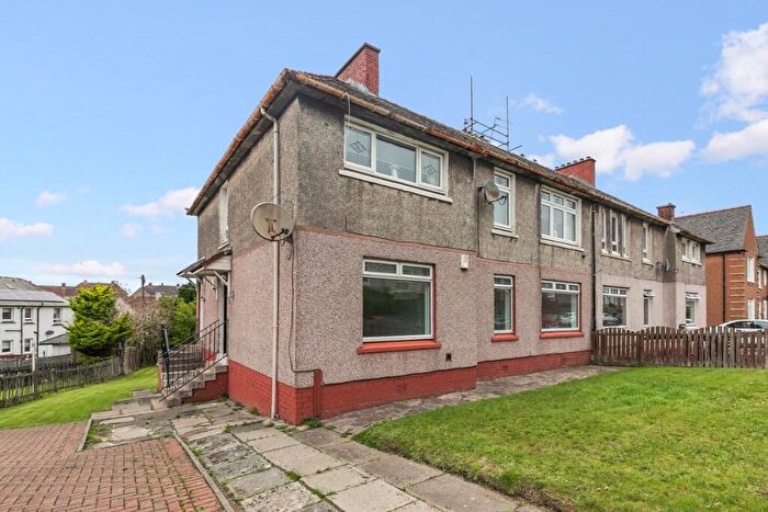 3 Bedroom Flat For Sale In Clanrye Drive, Coatbridge, Lanarkshire, ML5