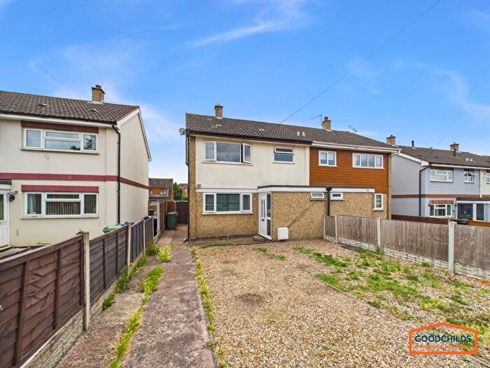 3 Bedroom Semi-Detached House For Sale In Braemar Road, Norton Canes, Cannock, WS11