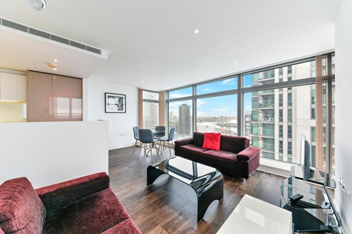 2 Bedroom Apartment To Rent In Pan Peninsula West Tower, Canary Wharf, London, E14