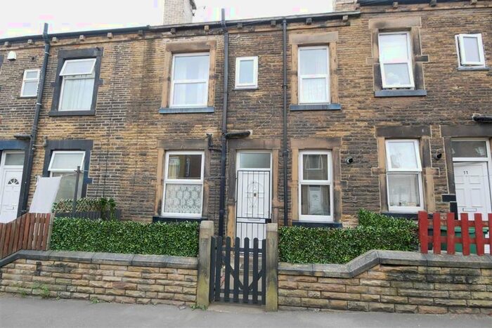 2 Bedroom Terraced House To Rent In Airedale Terrace, Morley, LS27