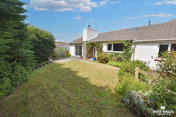 4 Bedroom Detached Bungalow For Sale In Meadow Lane, Nolton Haven, Haverfordwest, SA62