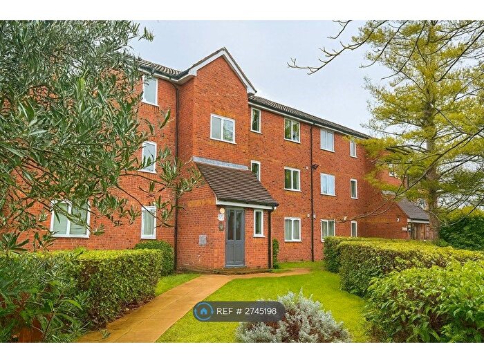 2 Bedroom Flat To Rent In Brindley Close, Wembley, HA0