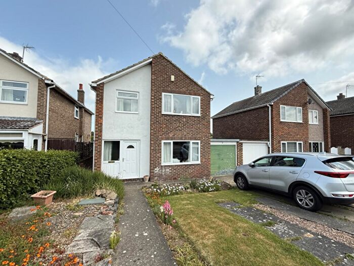 3 Bedroom Link Detached House For Sale In Balmer Hill, Gainford, County Durham, DL2
