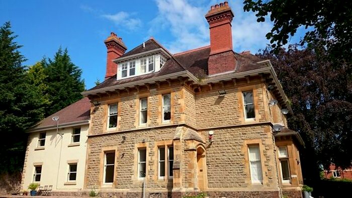 2 Bedroom Flat To Rent In Hillbrook House, Albert Road North, Malvern WR14