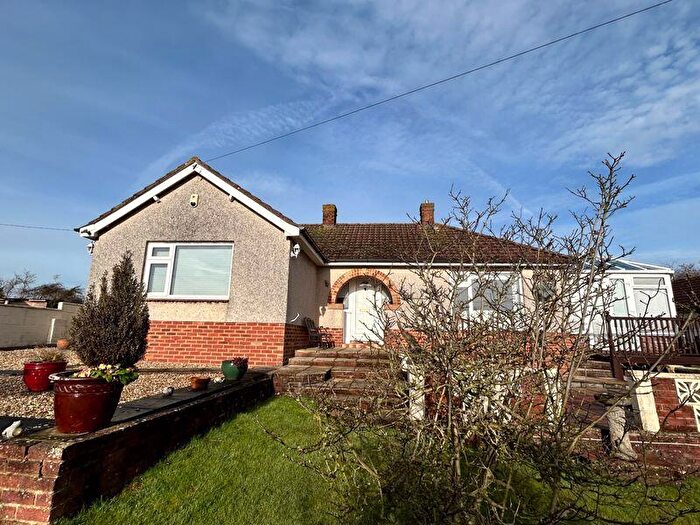 2 Bedroom Detached Bungalow For Sale In Crouden Rise, Northwood Green, GL14