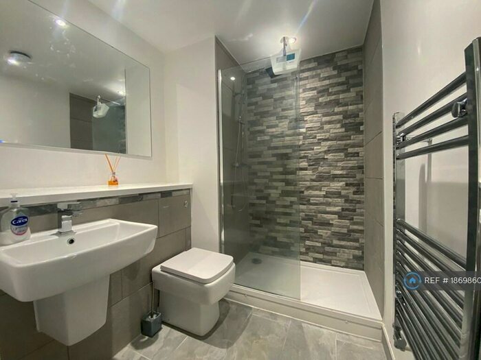 2 Bedroom Flat To Rent In Norfolk Street, Liverpool, L1