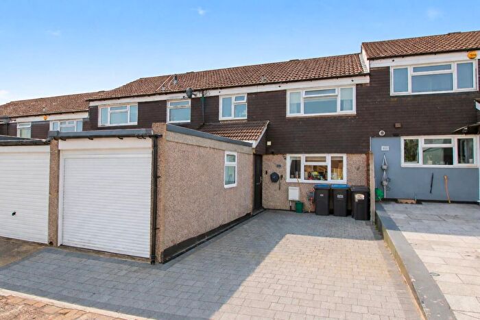 3 Bedroom Terraced House For Sale In Tithelands, Harlow, CM19