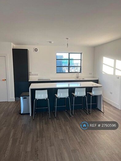 2 Bedroom Penthouse To Rent In Dubarry House, Hove, BN3