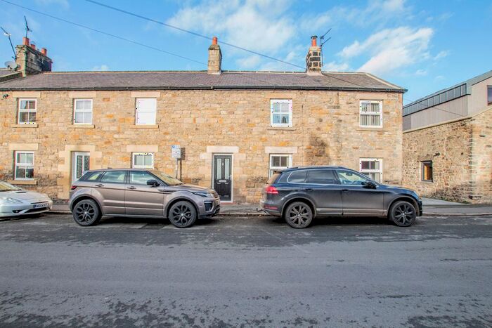 2 Bedroom End Of Terrace House To Rent In Princes Street, Corbridge, NE45