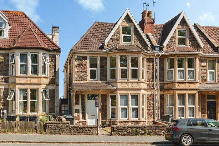 8 Bedroom End Terrace House To Rent In Gloucester Road, Horfield, Bristol, BS7