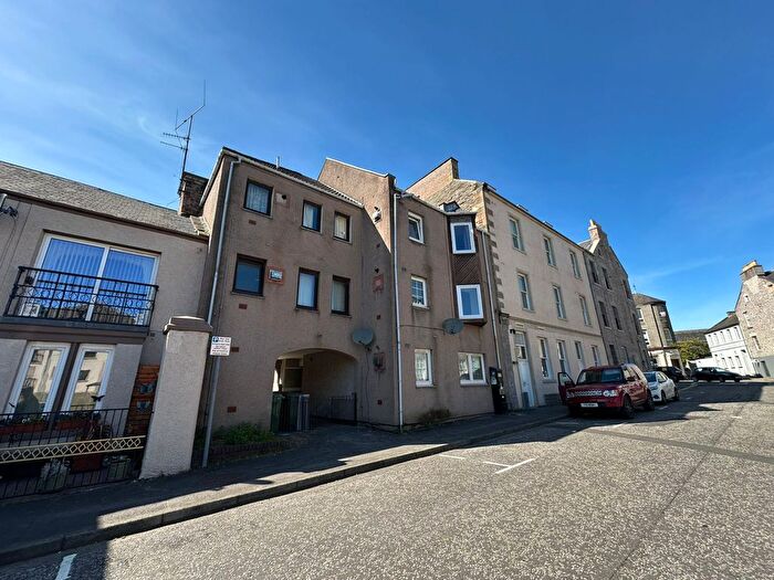 Studio To Rent In Flat, North William Street, Perth, Perth And Kinross, PH1
