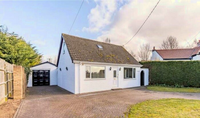 2 Bedroom Detached Bungalow For Sale In Tattershall Road, Frith Bank, PE21