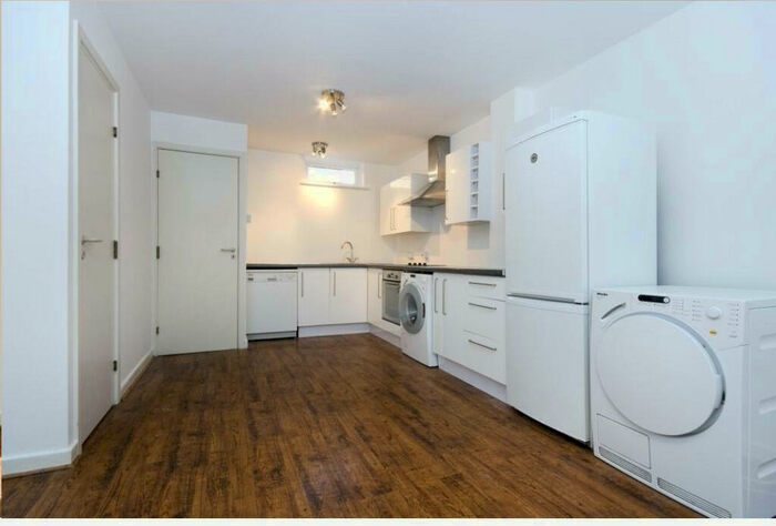 4 Bedroom Terraced House To Rent In Blondin Street, London, E3