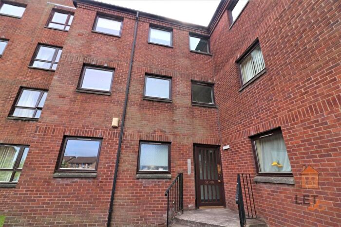 1 Bedroom Flat To Rent In McLean Place, Paisley, PA3